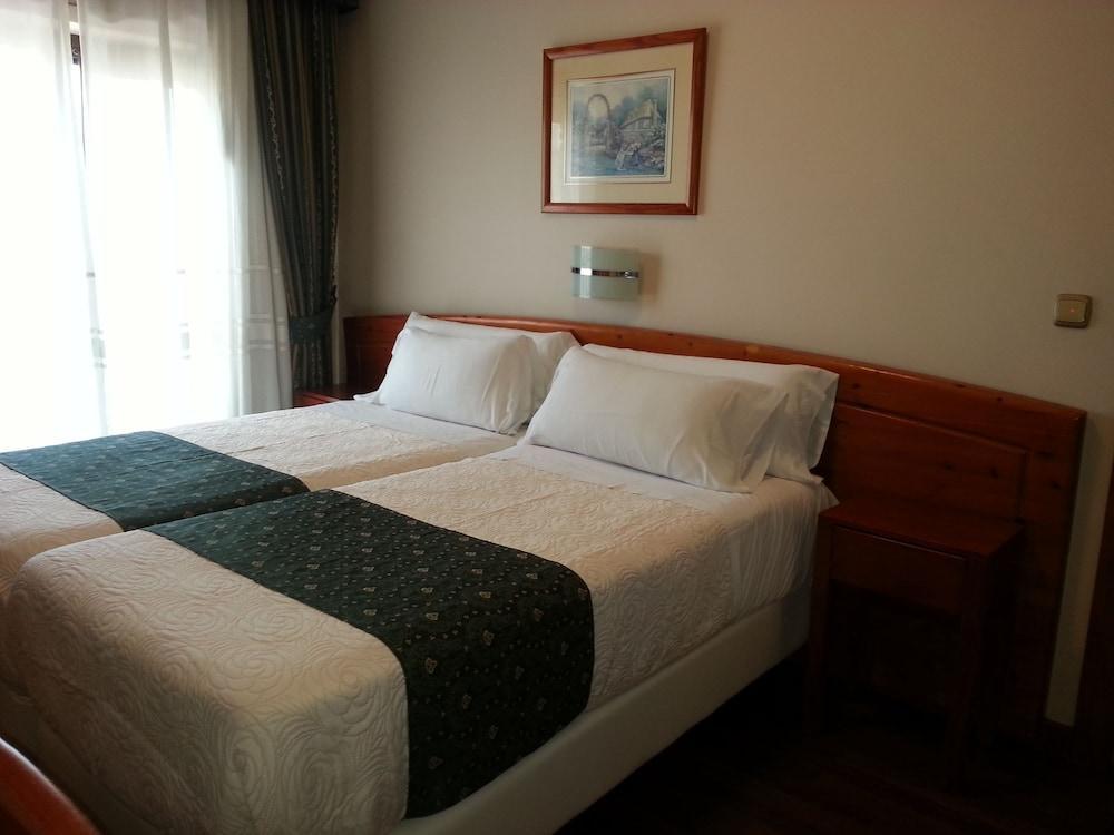Hotel Alameda مالقة المظهر الخارجي الصورة