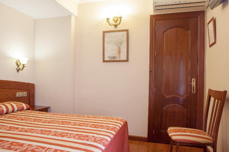 Hotel Alameda مالقة المظهر الخارجي الصورة