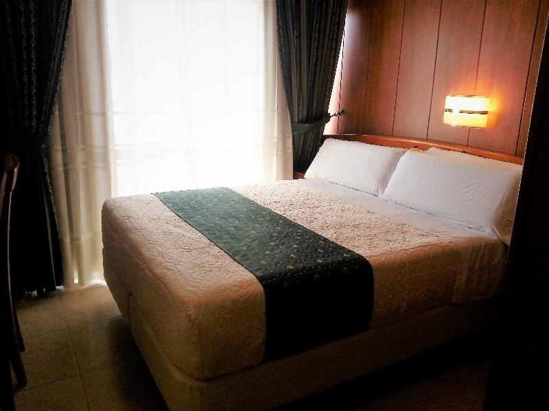Hotel Alameda مالقة المظهر الخارجي الصورة